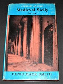 Storia: Medieval Sicily - D. M. Smith - 1968