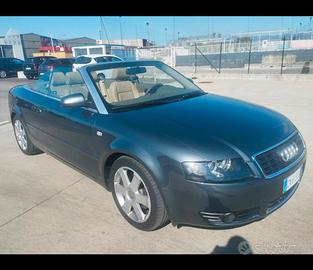 Audi A4 Cabrio 2.5 Tdi 163 cv automatico
