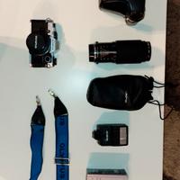 macchina fotografica OLYMPUS OM10+Accessori