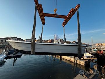 Imbarcazione drifting conero