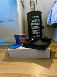PS4 Slim 852 GB + 9 Giochi + 2 Controller
