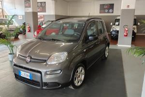 Fiat Panda 1.0 FireFly S&S Hybrid Red