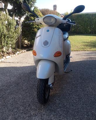 vespa 50 4t