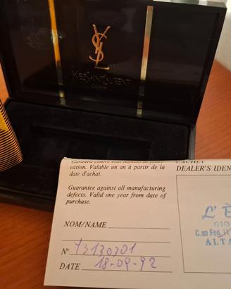 Accendino placcato oro