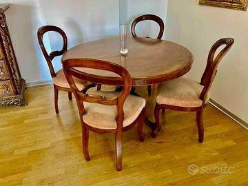 Tavolo tondo e sedie '800 inglese