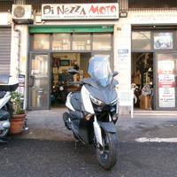 Yamaha X-Max 400 ABS