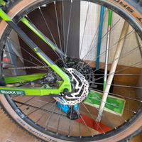 Mountain-bike cube