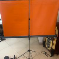 Schermo da proiezione M.P. ORION con treppiede