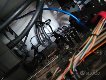 Computer fisso / Server