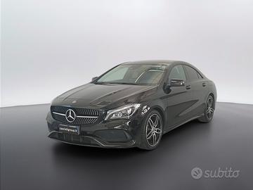 MERCEDES-BENZ CLA - C117 - CLA 200 d Premium auto