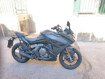 CFMOTO 650GT