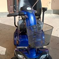 scooter 4 ruote elettrico per anziani