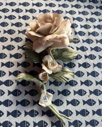 Fiore in ceramica Capodimonte