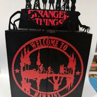 Espositore Stranger things 