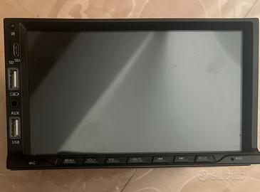 Stereo radio per macchina