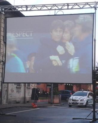 Impianto per videoproiezione completo