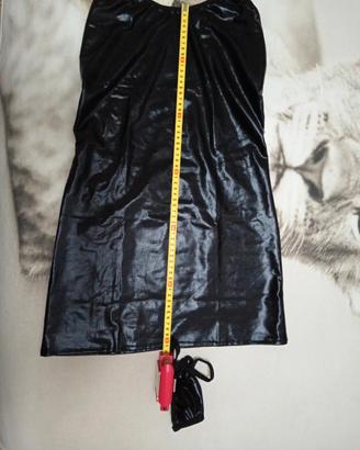 vestito latex 