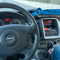 Opel vivaro 9 posti