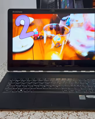 Pc Lenovo tablet  13.3 pollici touchscreen 8GB.