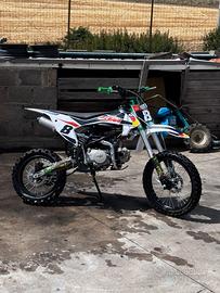 Pit Bike / Cross 125cc (Replica KTM Redbull)