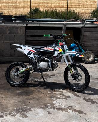 Pit Bike / Cross 125cc (Replica KTM Redbull)
