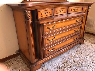 Cassettiera camera da letto in legno, vintage