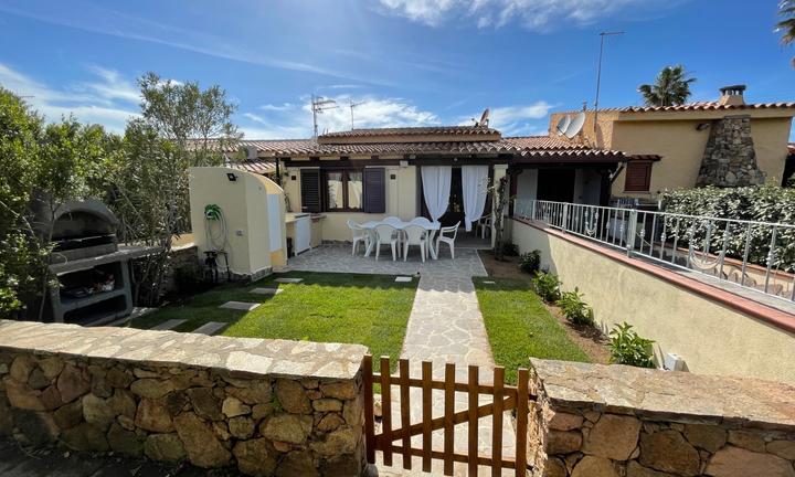 San Teodoro villetta a schiera 5 posti letto