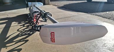 Motore di prua con telecomando ed ancora gps