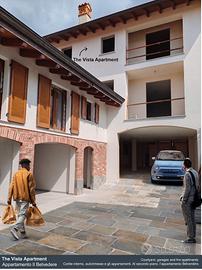 Trilocale ristrutturato, box, balcone no agenzie