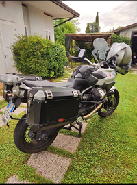 Moto Guzzi stelvio