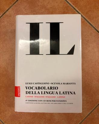 Dizionario  latino IL