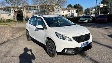 Peugeot 2008 PureTech 82 S&S Allure