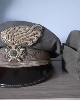 Militaria, lotto Bersaglieri