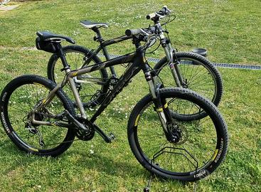 coppia mountain bike Orbea