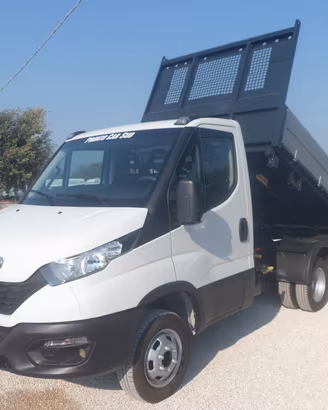 Iveco Daily 35c14 ribaltabile trilaterale