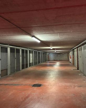 Box zona stazione erba