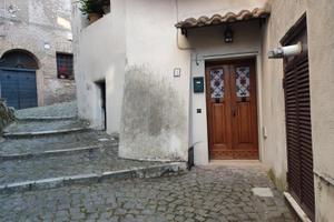 Bilocale ristrutturato Ciciliano (RM)