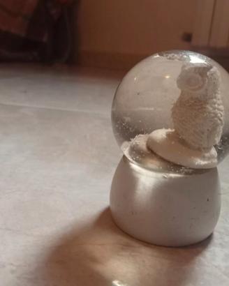 Snowball con gufo bianca