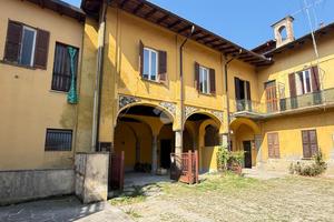 CASA SEMINDIPENDENTE A OLGIATE MOLGORA