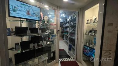 Negozio telefonia & informatica