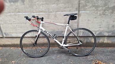 bici da corsa Triban 5 tg60