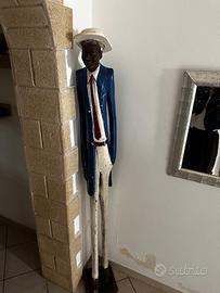 Scultura artigianale in legno intagliata a mano