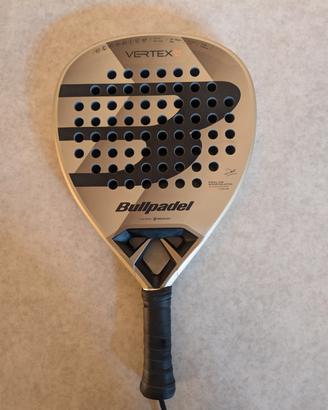Bullpadel Vertex 04 W 2025