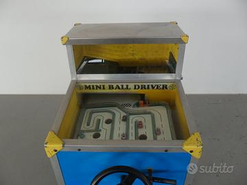 Gioco meccanicico " Mini Ball Driv"