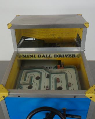 Gioco meccanicico " Mini Ball Driv"