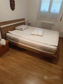 Letto matrimoniale