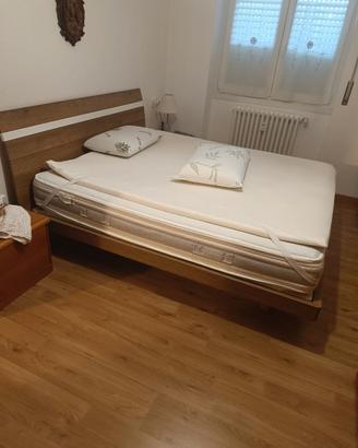 Letto matrimoniale