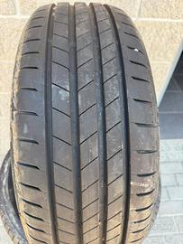 Bridgestone 225/55/18