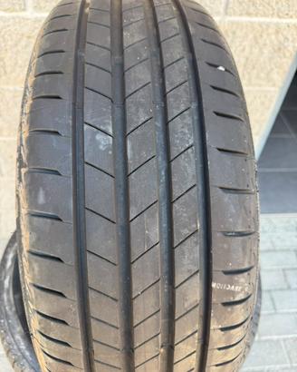 Bridgestone 225/55/18