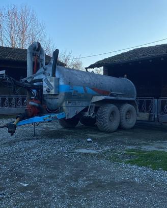 Veicolo agricolo